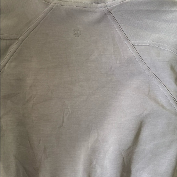 lululemon athletica Cropped Lavender Pullover Sweatshirt - Picture 2 of 3